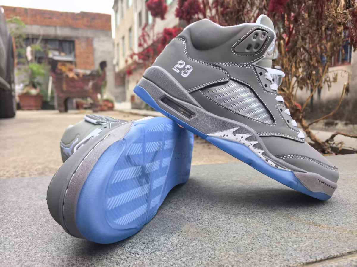 Air Jordan 5 Retro Grey Basketball Shoes (EU 40–47)