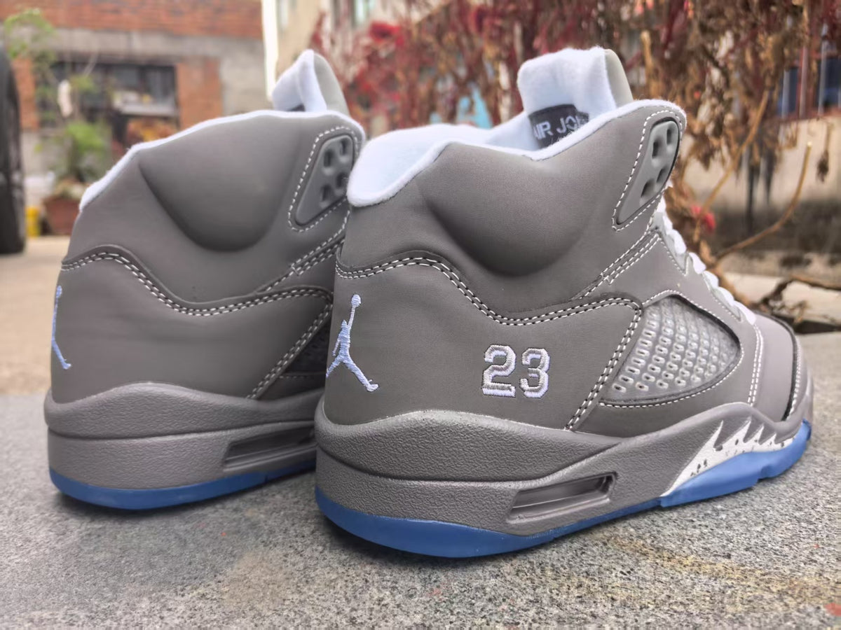 Air Jordan 5 Retro Grey Basketball Shoes (EU 40–47)