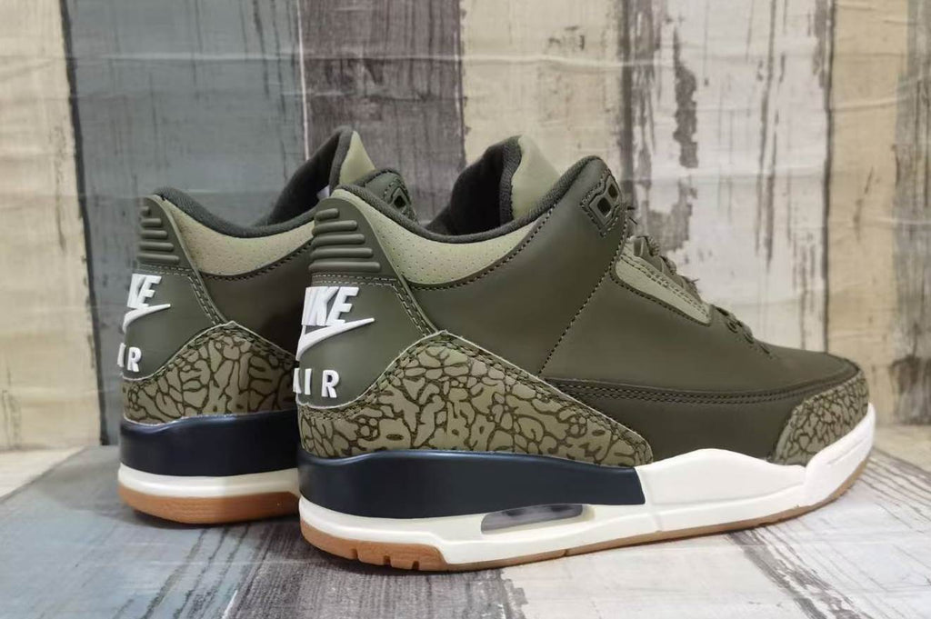 Men's Air Jordan 3 Retro Shoes - Medium Olive/Sequoia/Sail DN3707-202