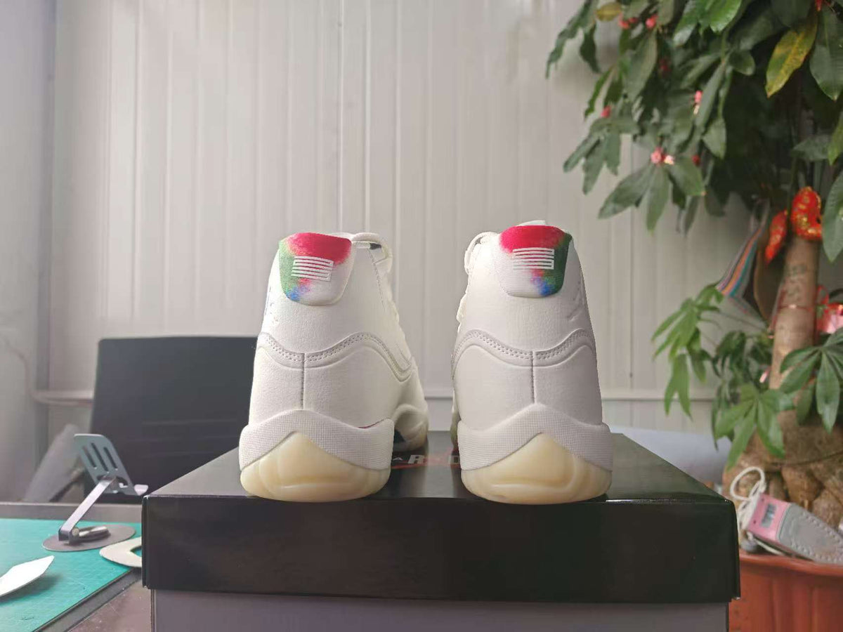 Air Jordan 11 Retro Sail Off-White Newsprint Sport Royal | IO8959-133