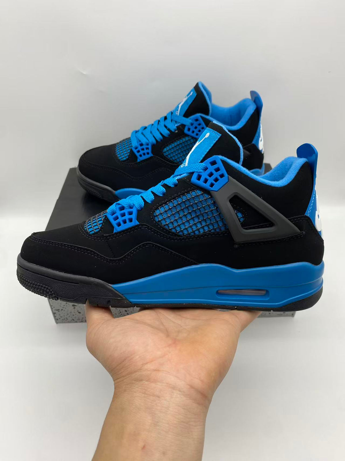 Air Jordan 4 Gamma Blue Sneakers