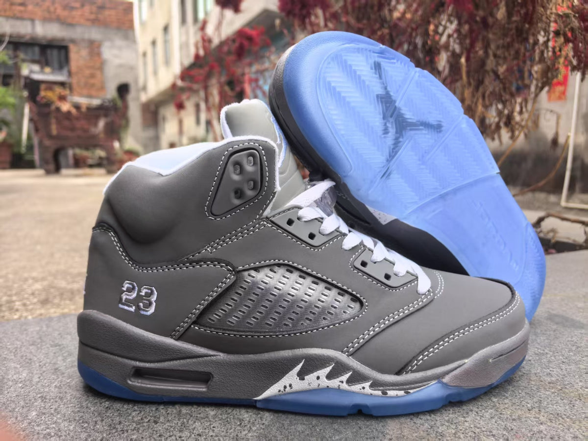 Air Jordan 5 Retro Grey Basketball Shoes (EU 40–47)