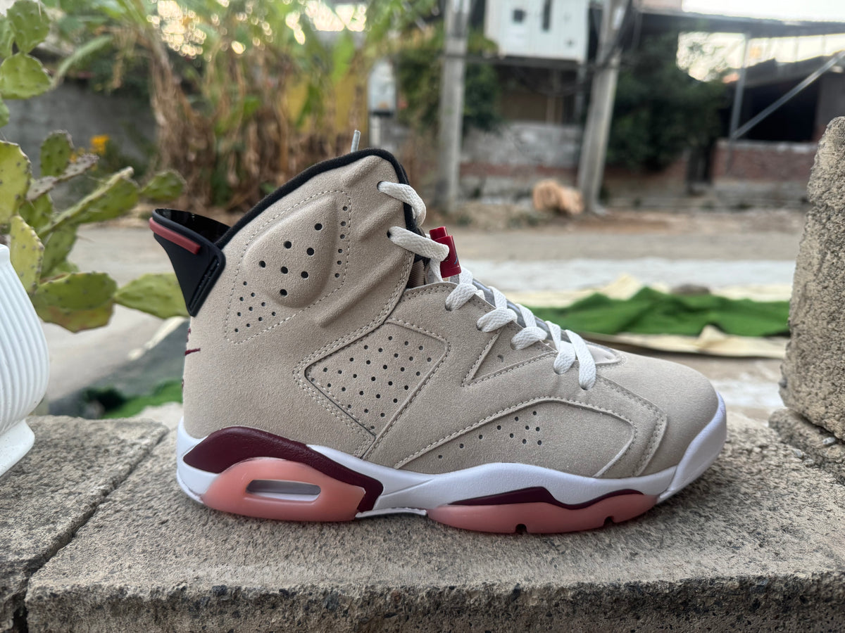 Air Jordan 6 Off-White Brown Sneakers