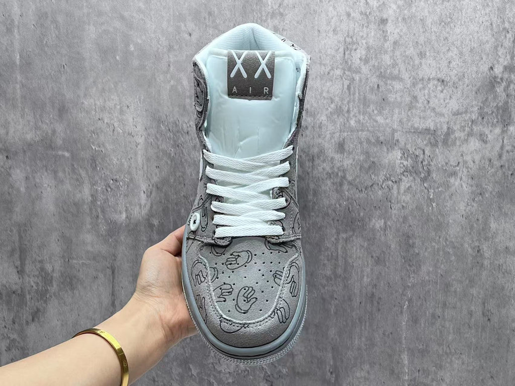Air Jordan 1 Retro Shoes - Angel