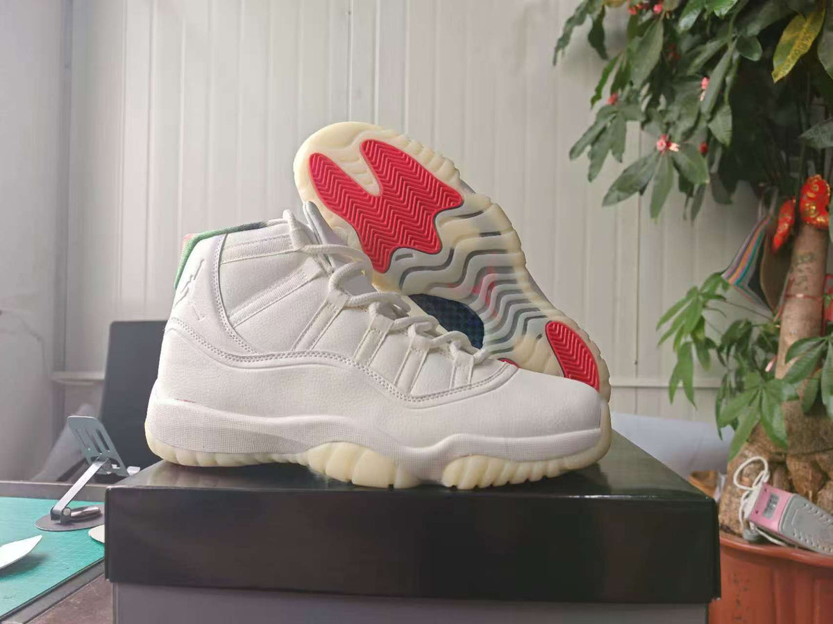 Air Jordan 11 Retro Sail Off-White Newsprint Sport Royal | IO8959-133