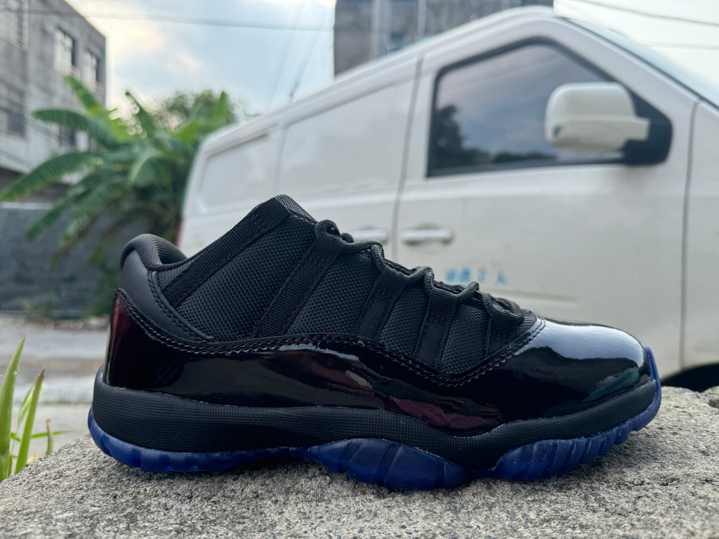 Air Jordan 11 Black Gamma Blue Sneakers