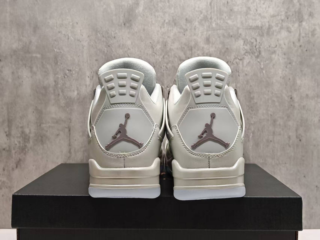 Air Jordan 4 Retro "Cool Grey" Chrome Dark Charcoal Varsity Maize 308497-007 Men's & Women's (EU 36–47.5)