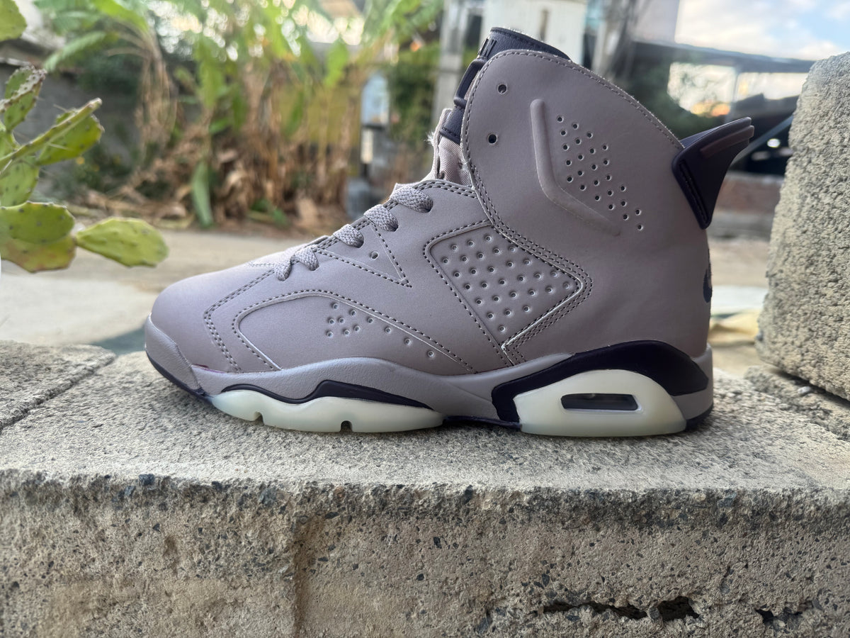 Jordan 6 Gray Sneakers