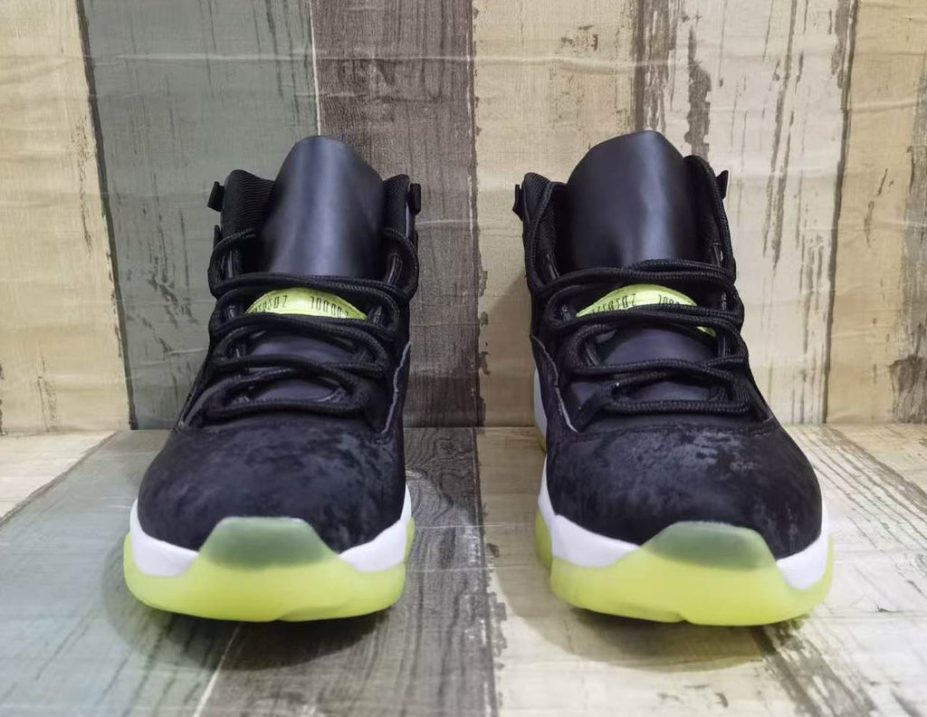 Air Jordan 11 Retro Halloween Black Barely Volt Glow-In-The-Dark | IB1378-001