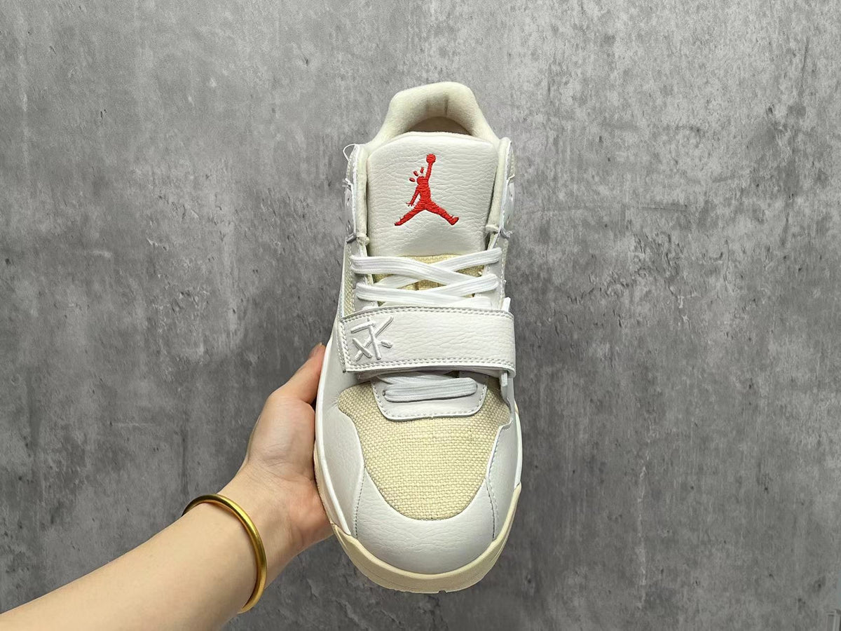 Travis Scott x Fragment x Air Jordan 1 Low OG SP Lightning