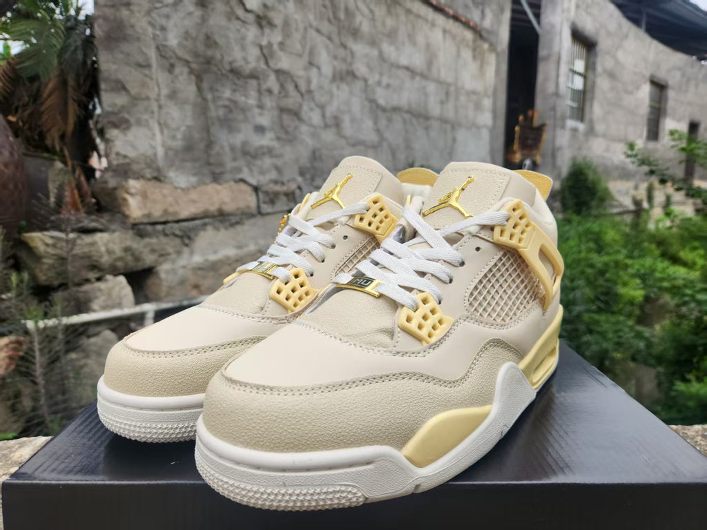 Jordan 4 Ochre Sneakers