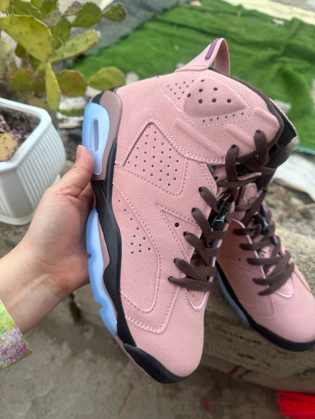 Jordan 6 Light Pink Sneakers